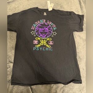 Disney parks the haunted mansion Madame Leota graphic T-shirt, size large